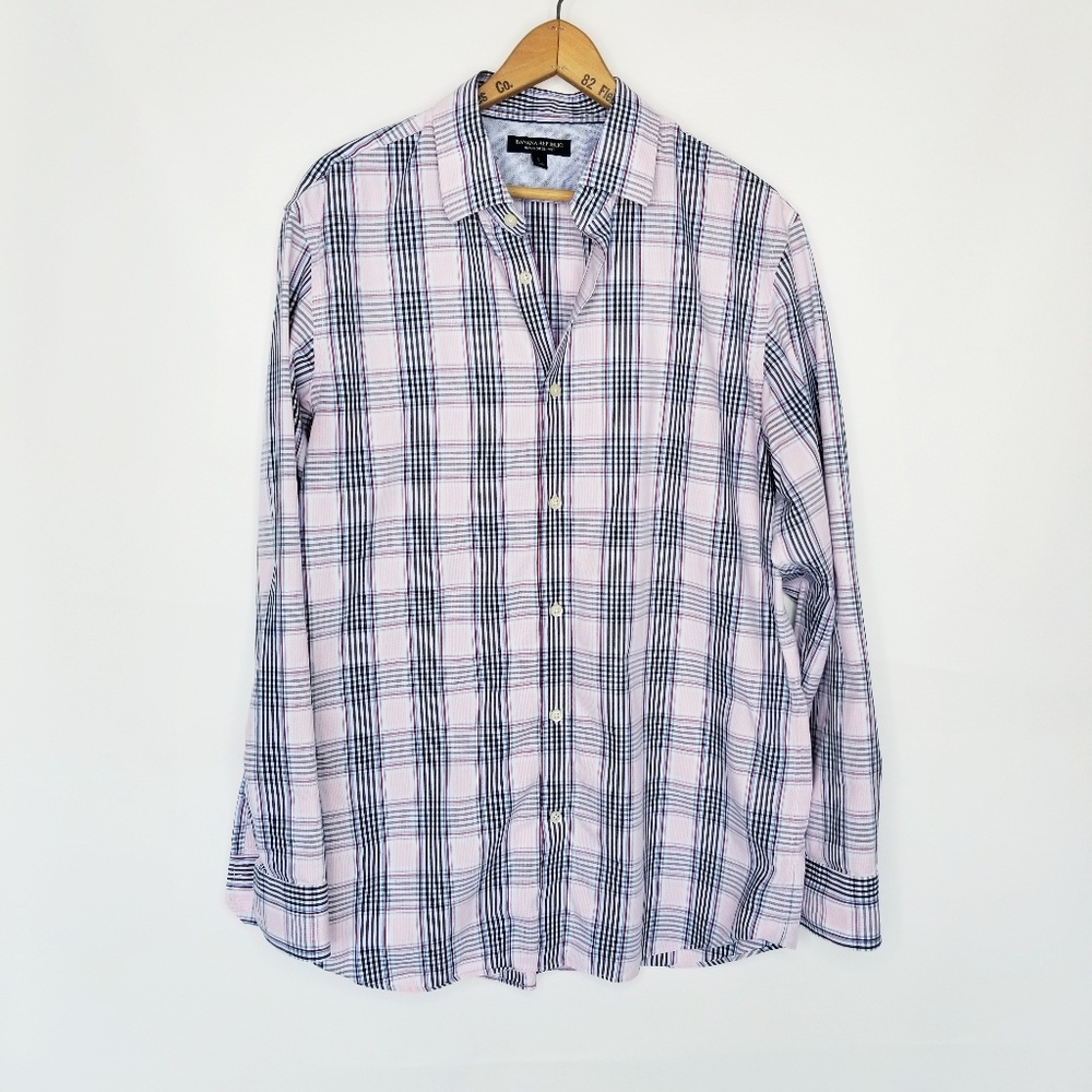 Banana Republic men's pink dress shirt Large